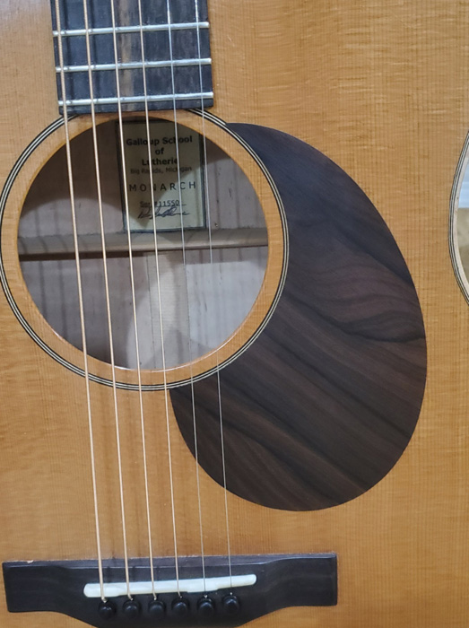 Artisan Guitar Creations hero slide 4