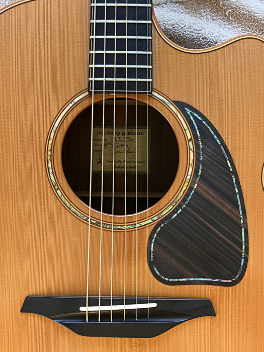 Artisan Guitar Creations hero slide 7